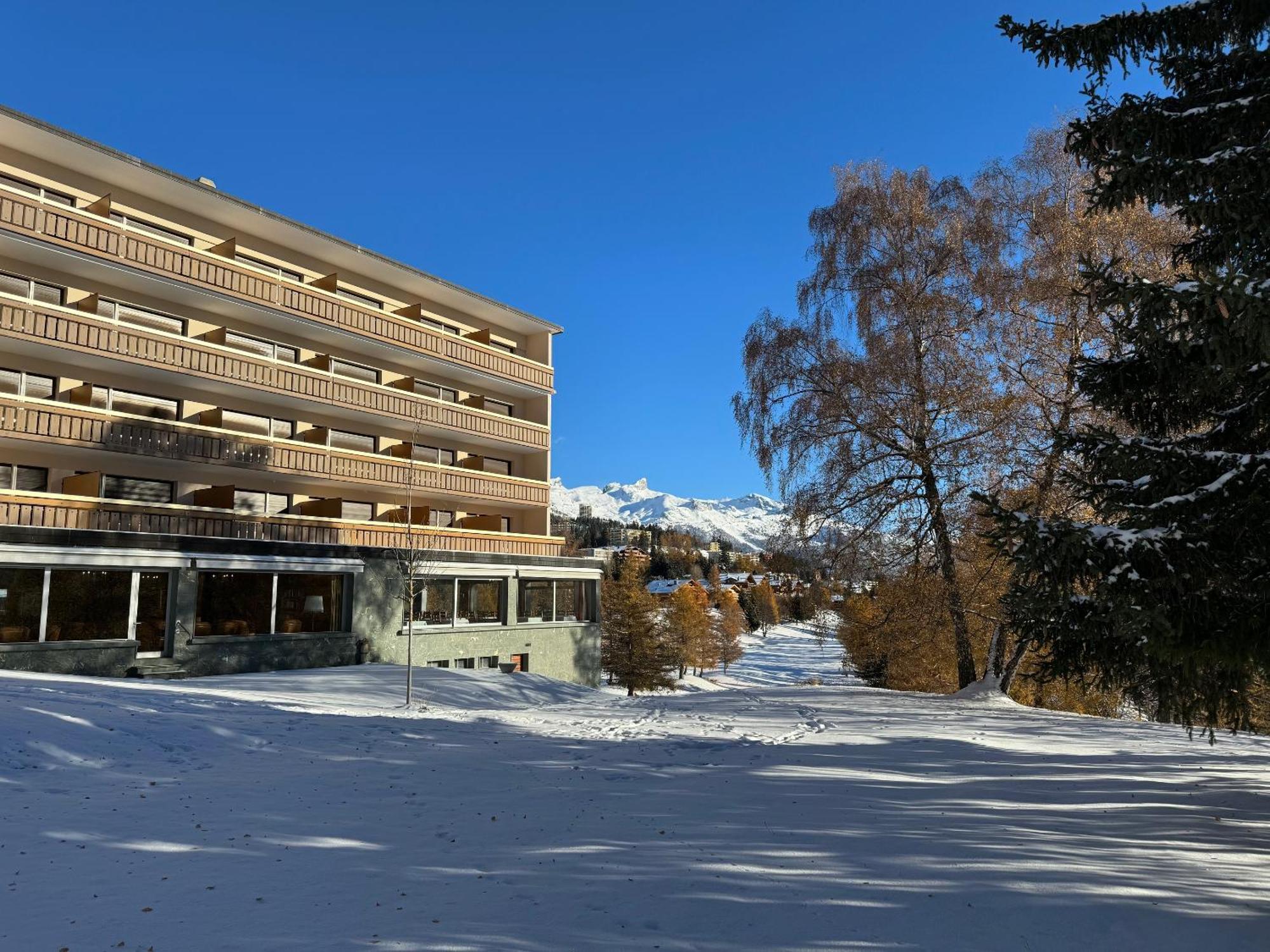 Hotel Belmont Crans-Montana Exteriör bild