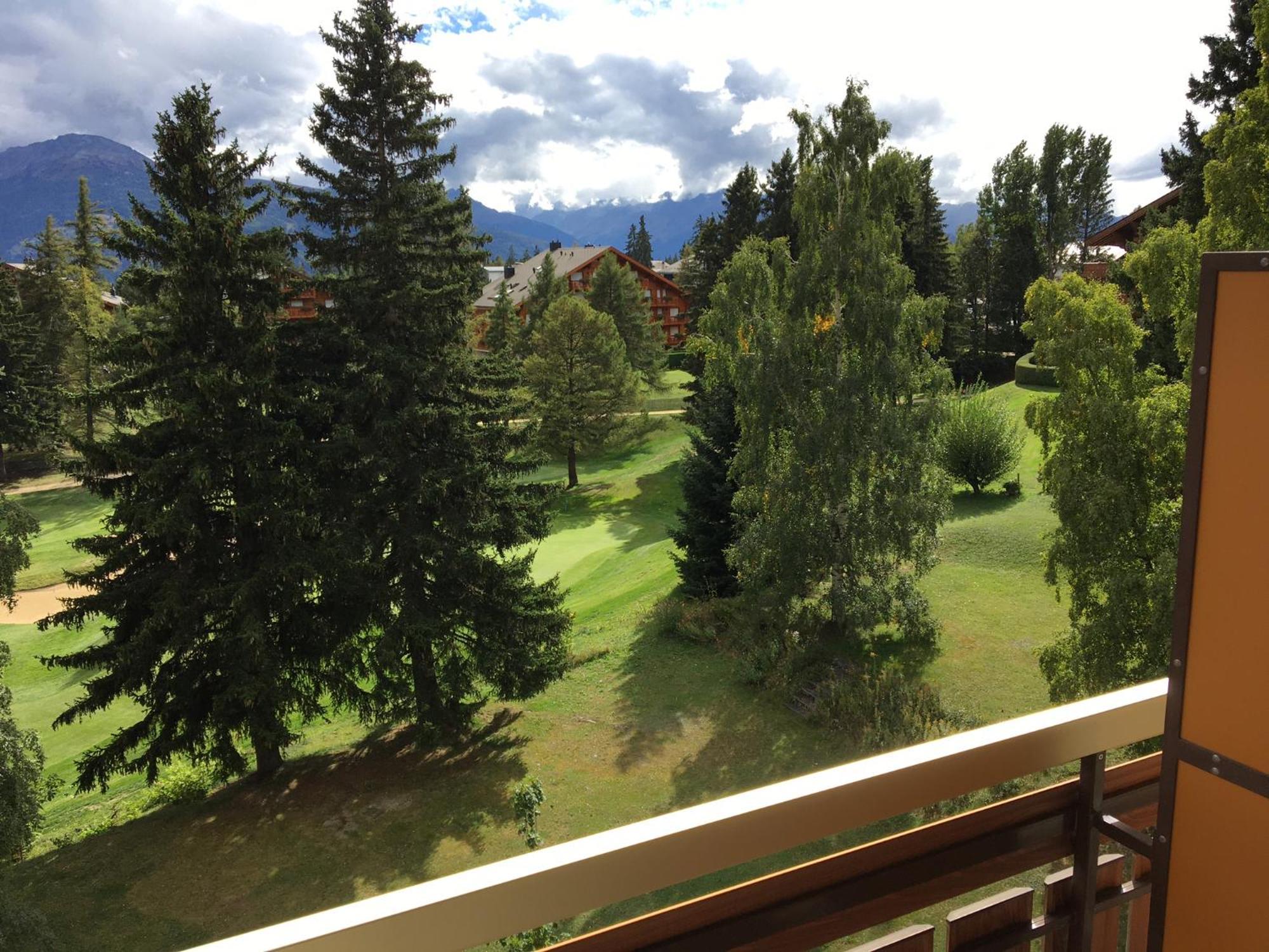 Hotel Belmont Crans-Montana Exteriör bild
